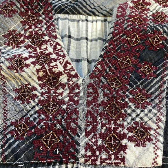 Anthropologie Floreat Black Cream Plaid  Burgundy Embroidered V Neck Tunic Small - Picture 5 of 11